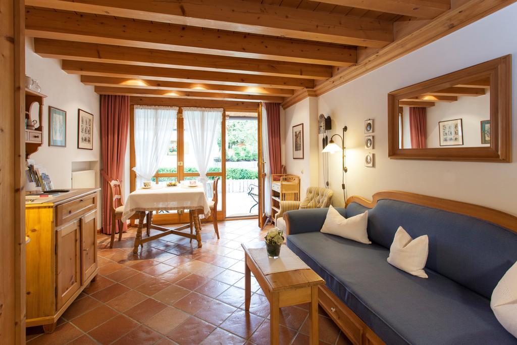 Landhaus Theresa باد تولز الغرفة الصورة